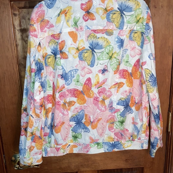 Lightweight Jacket - Picture 4 of 5